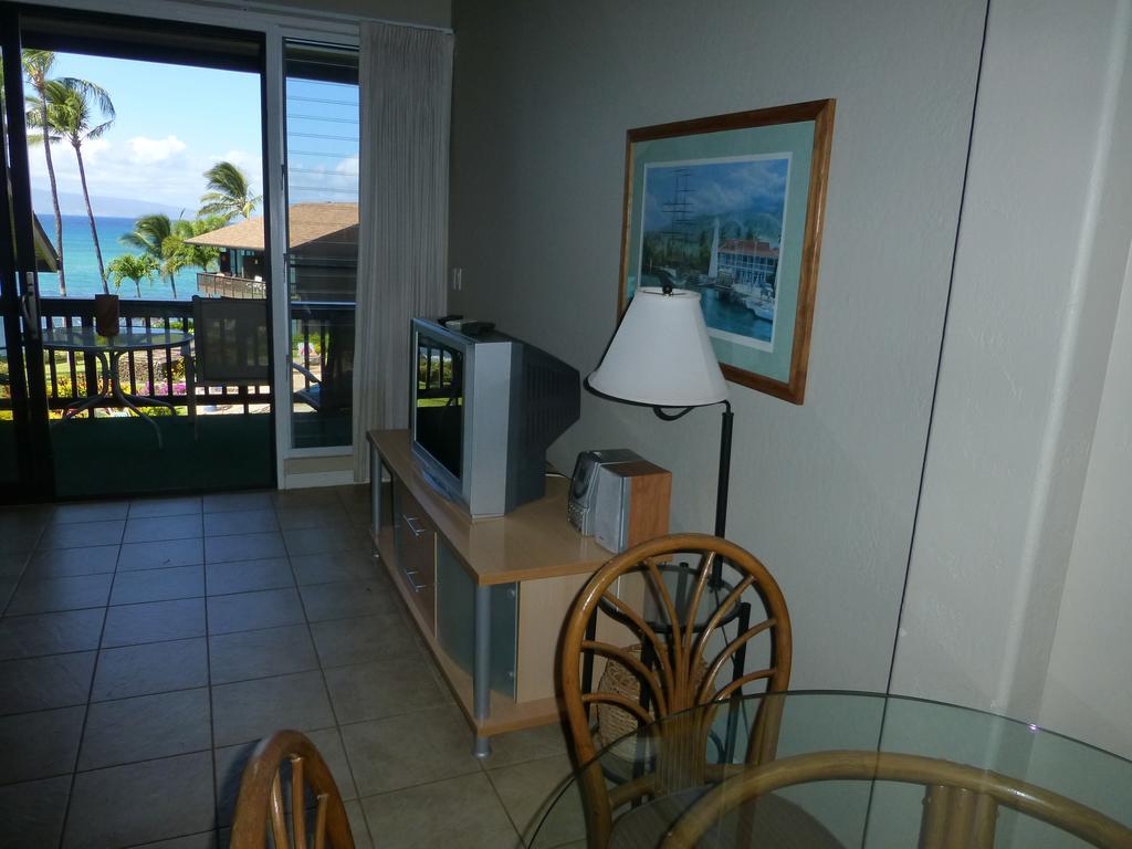 Mahina Surf 220 By Redawning Aparthotel Lahaina Εξωτερικό φωτογραφία